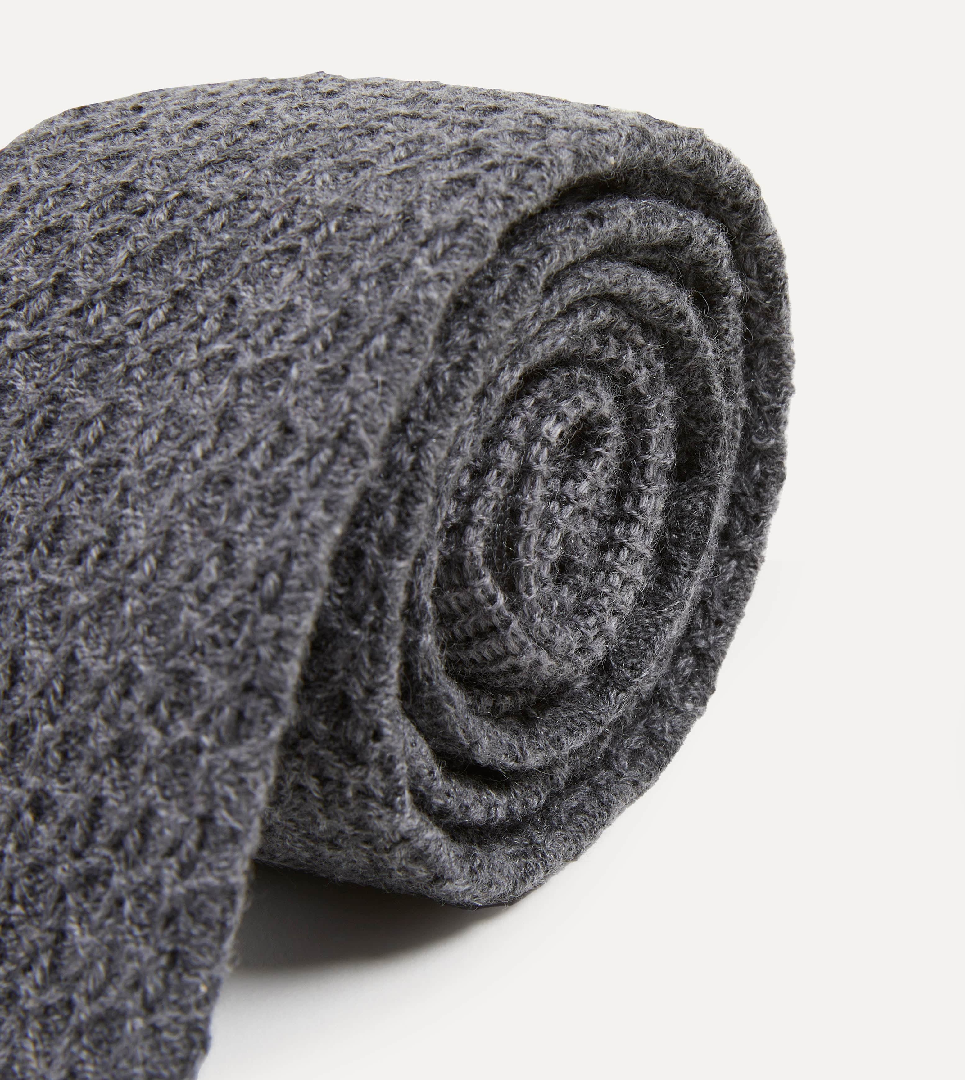Grey Knitted Cashmere Wool Solid Colour Tie - Image 3