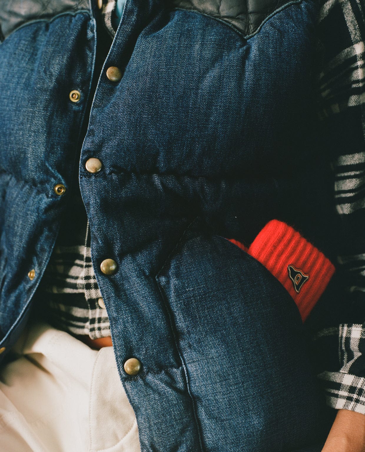 Rocky Mountain Featherbed for Drake's Indigo Denim Christy Down Vest - Image 9